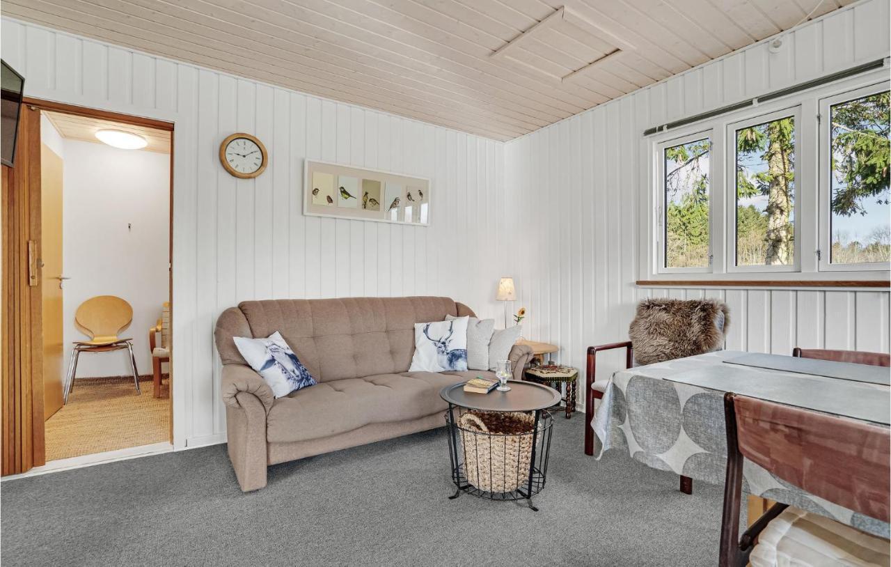 3 Bedroom Lovely Home In Give Uve エクステリア 写真